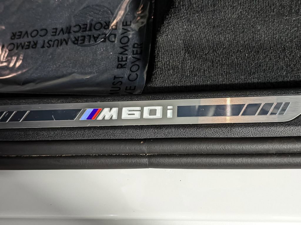 Certified 2025 BMW X7 M60i w/ Executive Package image 14