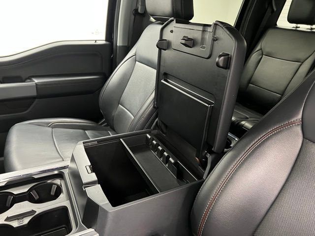 Used 2024 Ford F350 Lariat w/ Black Appearance Package AWD/4WD image 24