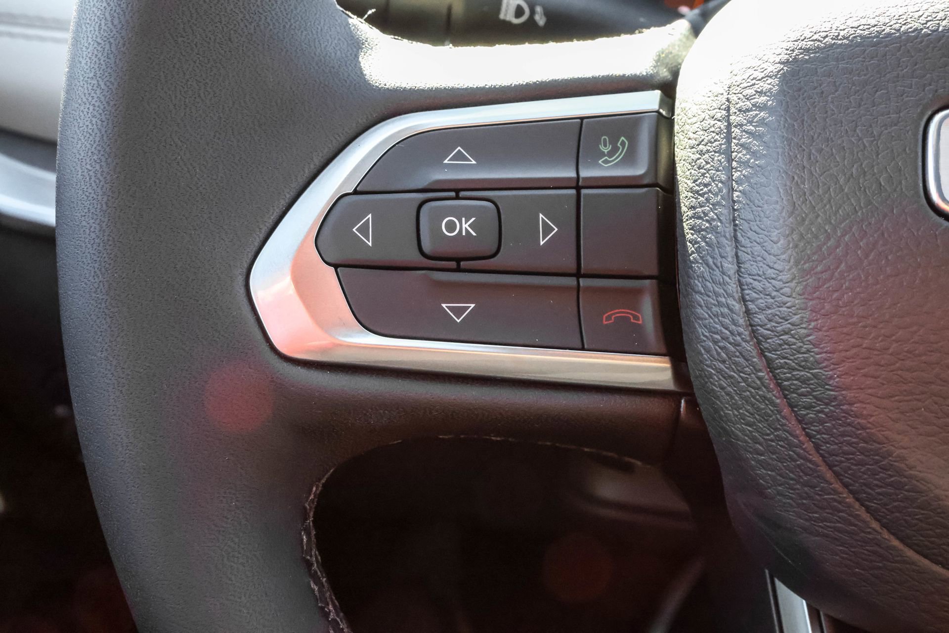 New 2026 Jeep Compass Limited AWD/4WD image 25