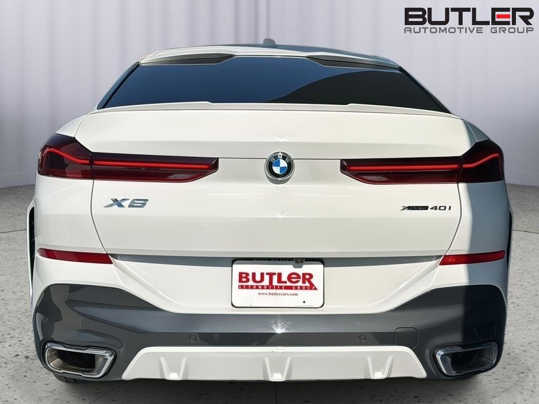Certified 2024 BMW X6 xDrive40i w/ Premium Package image 4