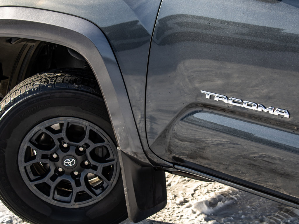 Used 2021 Toyota Tacoma SR5 image 9