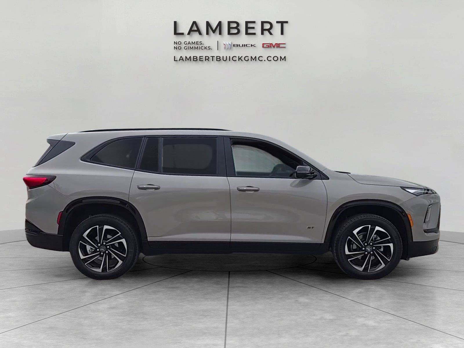 Used 2026 Buick Enclave Sport Touring AWD/4WD image 6