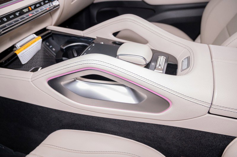 New 2026 Mercedes-Benz GLS 450 4MATIC image 19