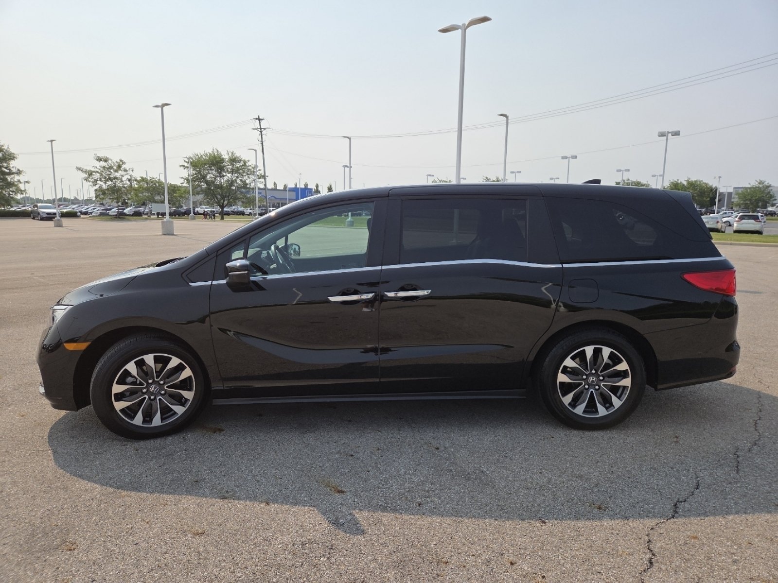 Used 2024 Honda Odyssey EX-L image 16