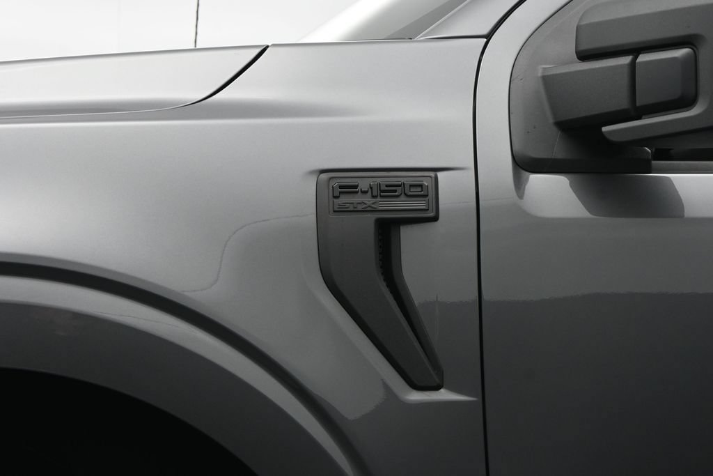Used 2025 Ford F150 STX w/ Equipment Group 201A FX4 AWD/4WD image 19