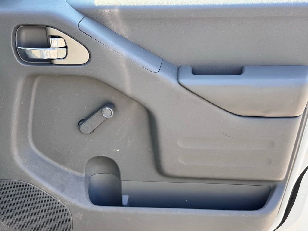 Used 2018 Nissan Frontier S AWD/4WD image 27