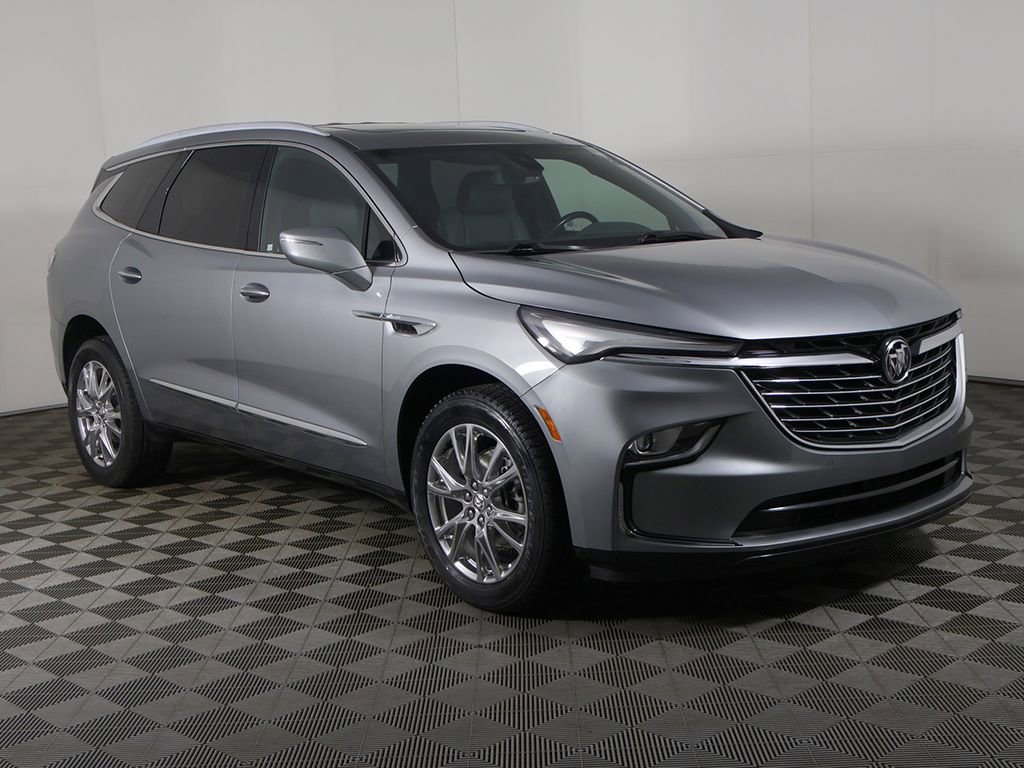 Used 2023 Buick Enclave Essence w/ Experience Buick Package image 2
