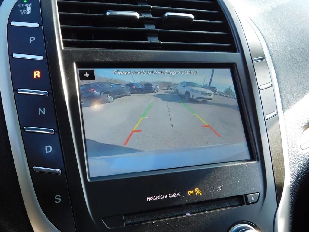 Used 2018 Lincoln MKC Reserve w/ Lincoln MKC Climate Package image 21