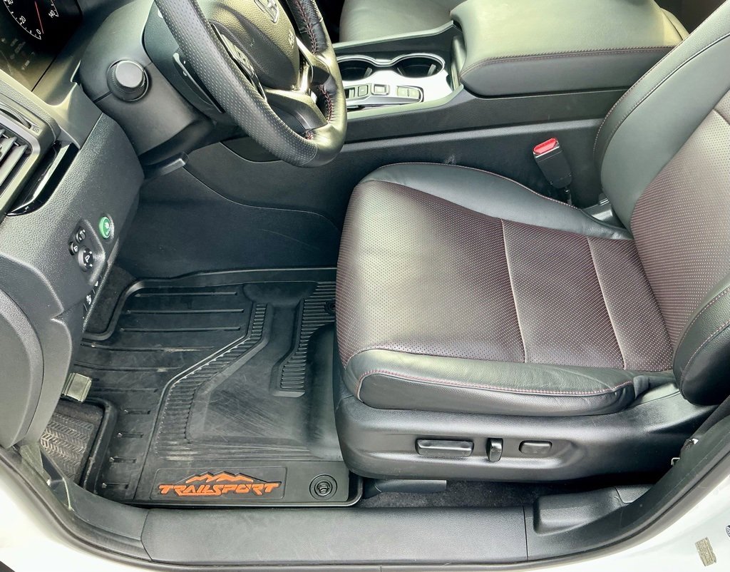 Used 2025 Honda Ridgeline Black Edition image 43