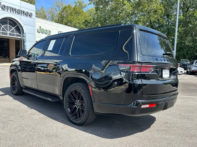 Used 2025 Jeep Wagoneer L Series II w/ Premium Group I AWD/4WD image 26