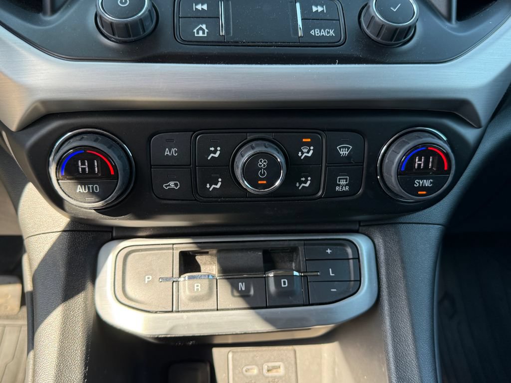 Certified 2023 GMC Acadia SLE w/ Driver Convenience Package AWD/4WD image 23