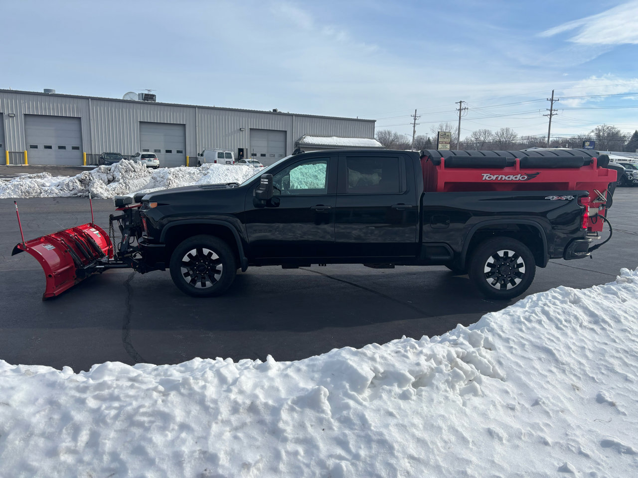 Used 2020 Chevrolet Silverado 2500 Custom w/ Custom Value Package image 6