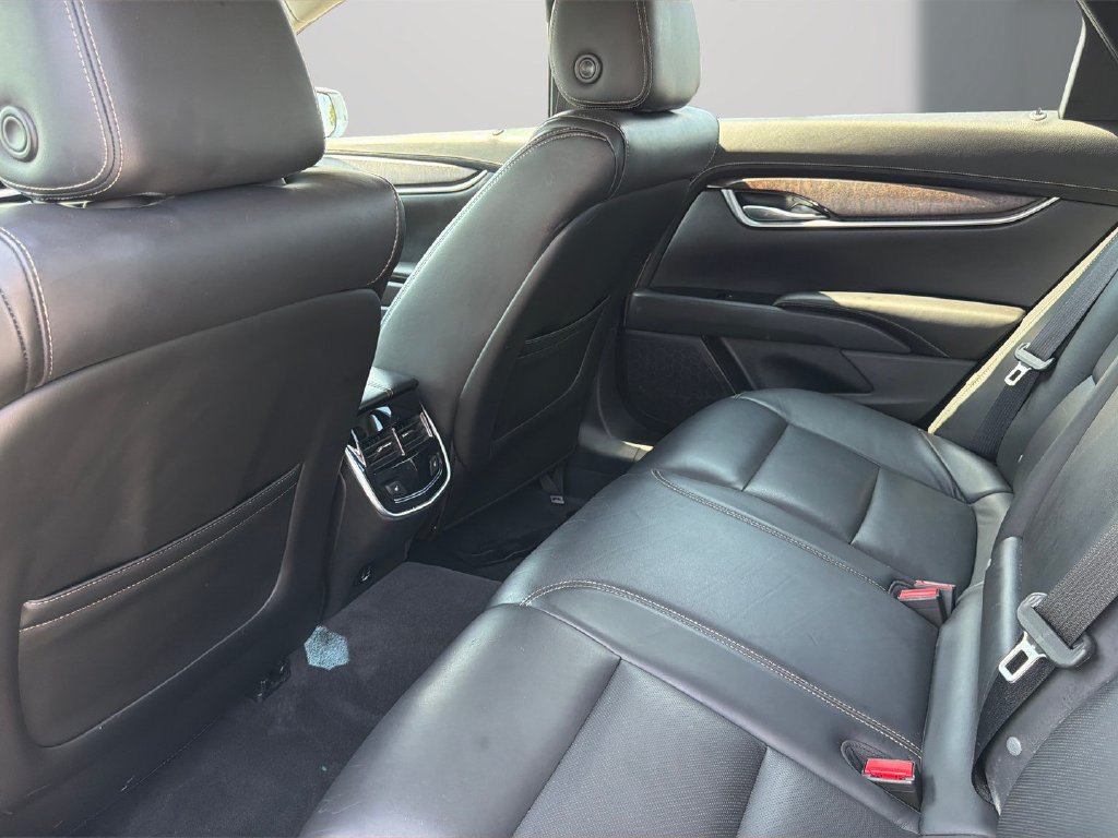 Certified 2018 Cadillac XTS Luxury FWD image 14