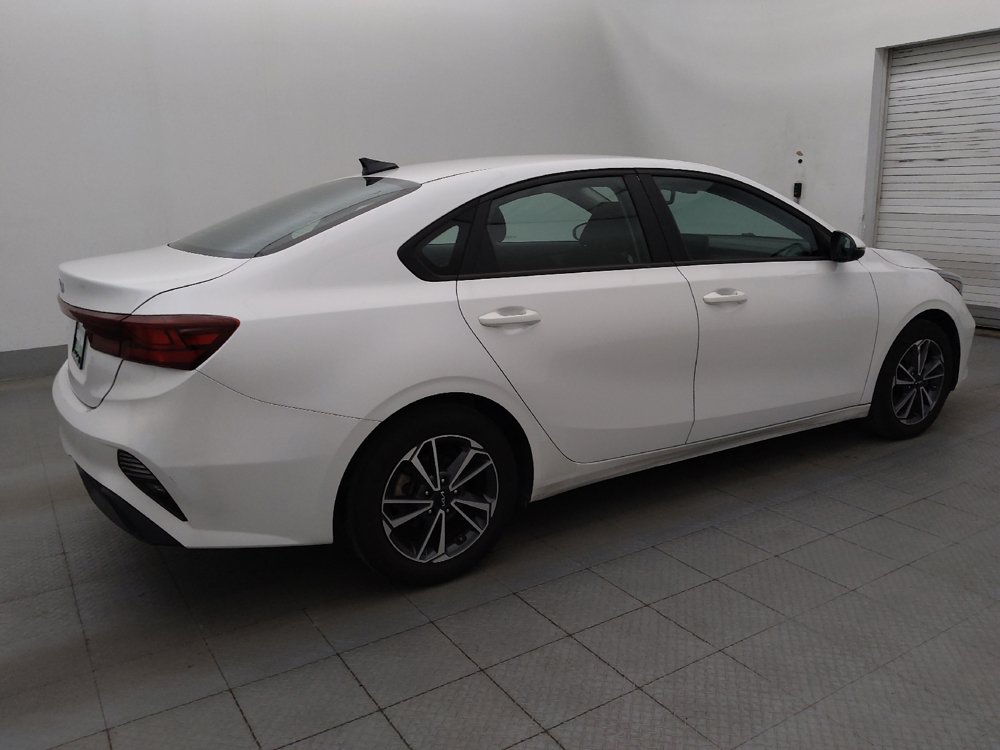 Used 2023 Kia Forte LXS w/ LXS Technology Package FWD image 10