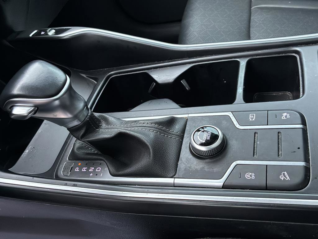 Used 2021 Kia Sorento S w/ Panoramic Sunroof Package image 24