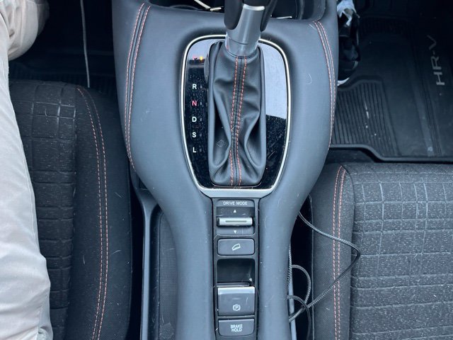 Used 2024 Honda HR-V Sport image 19