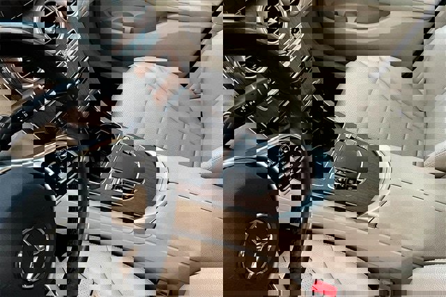 Certified 2021 Mercedes-Benz GLC 300 4MATIC image 18