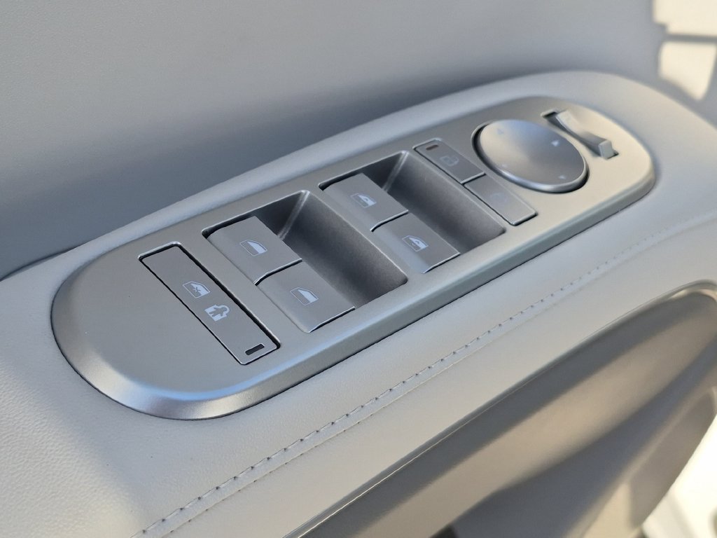 New 2026 Hyundai Palisade SEL FWD image 13