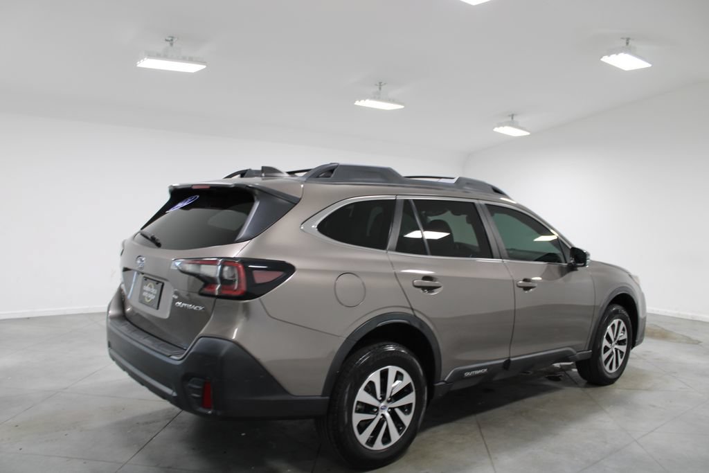 Used 2021 Subaru Outback Premium AWD/4WD image 9