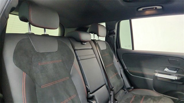 Used 2024 Mercedes-Benz EQB 250+ image 25