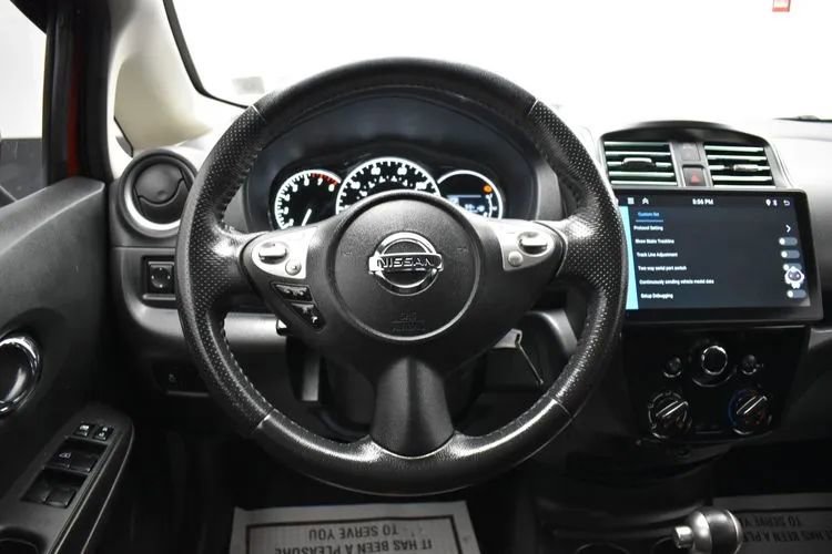 Used 2015 Nissan Versa Note SR FWD image 20