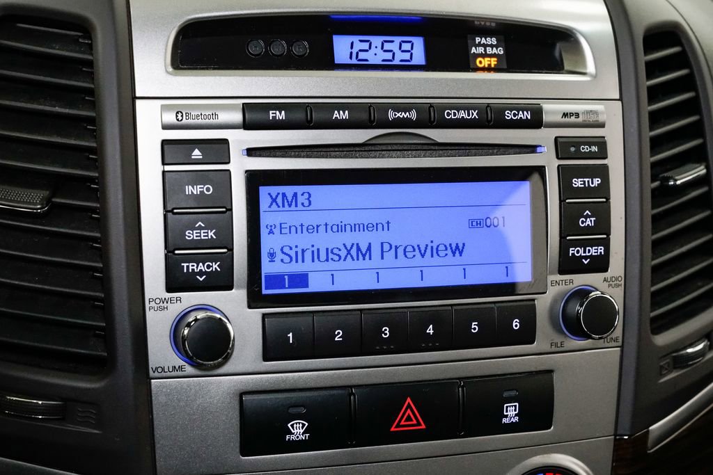 Used 2011 Hyundai Santa Fe GLS image 14