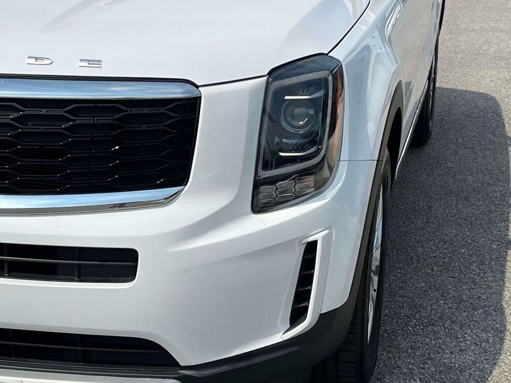 Used 2022 Kia Telluride LX FWD image 35