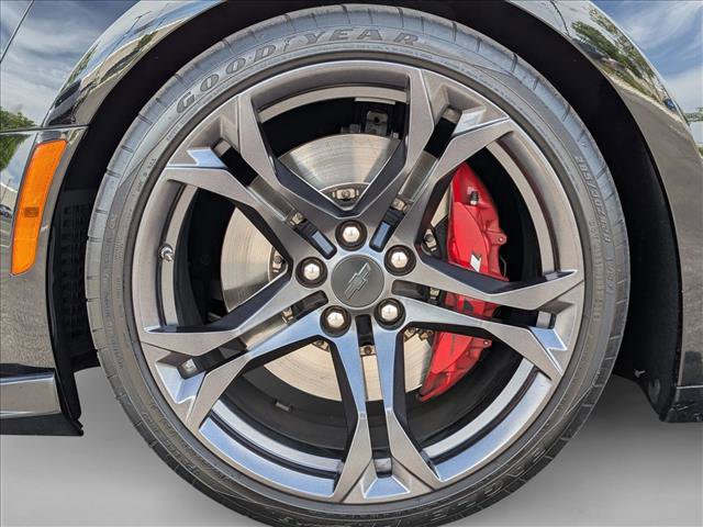 Used 2019 Chevrolet Camaro SS image 21