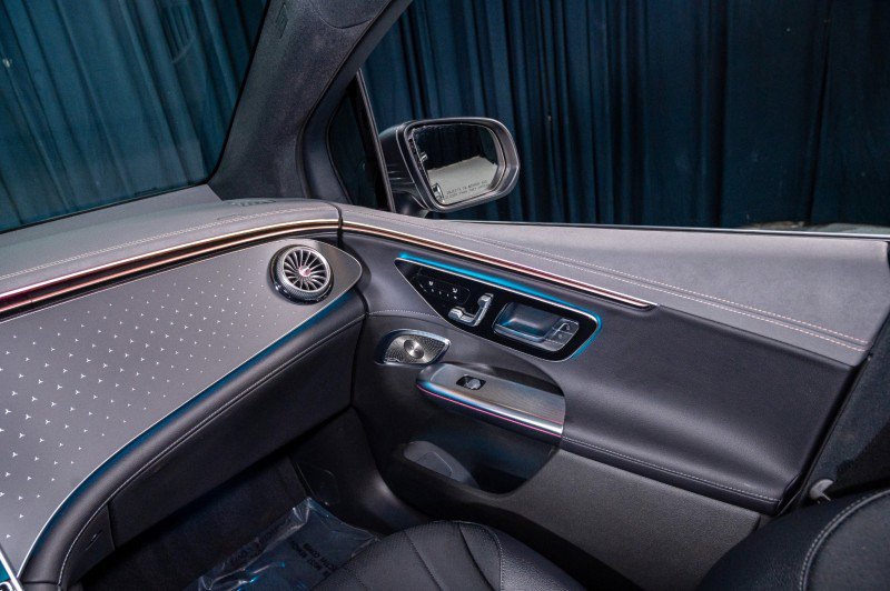 New 2026 Mercedes-Benz EQE 320+ SUV image 25