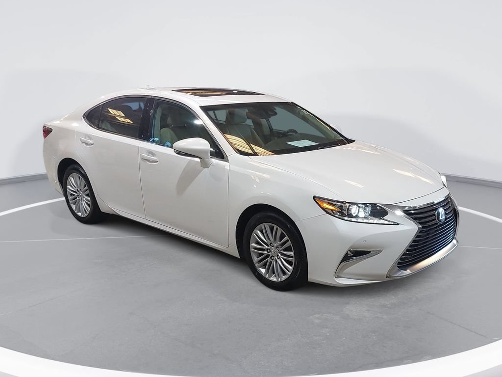 Used 2016 Lexus ES 350 w/ Premium Package w/Wood Trim FWD image 3