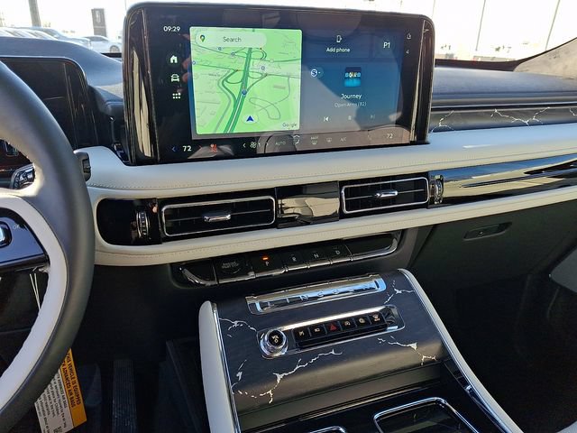 New 2026 Lincoln Aviator Black Label w/ Dynamic Handling Package AWD/4WD image 8