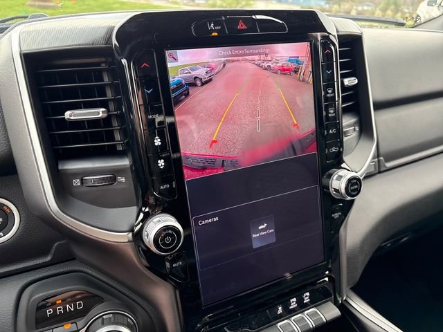 New 2026 RAM 1500 4x4 Crew Cab image 15