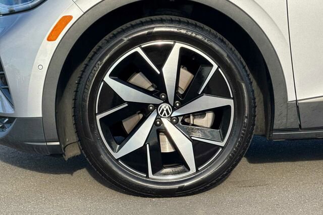 Certified 2023 Volkswagen ID.4 Pro S image 24