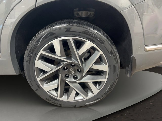 Used 2021 Hyundai Santa Fe Calligraphy AWD/4WD image 33