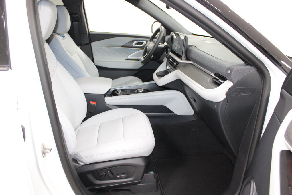 New 2027 Ford Explorer Platinum AWD/4WD image 29
