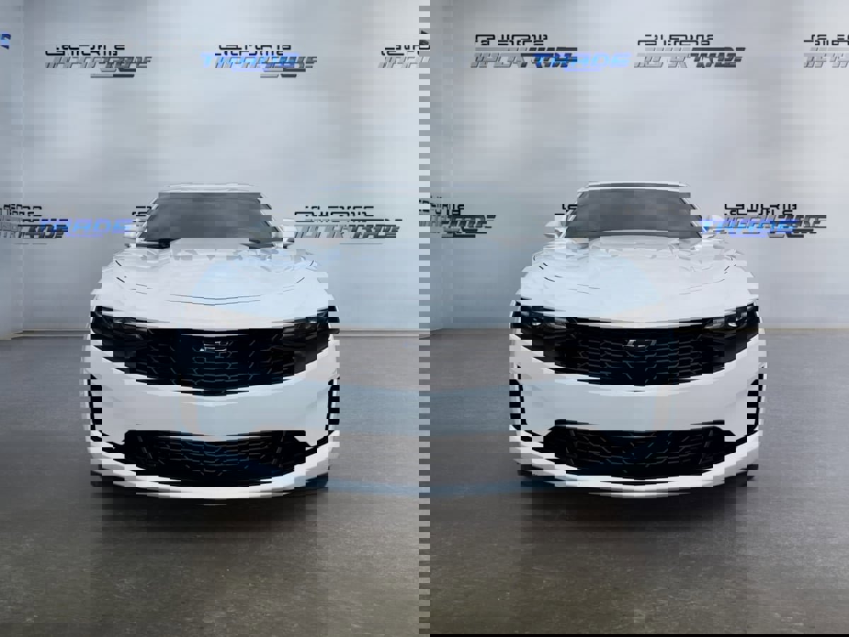 Used 2024 Chevrolet Camaro LT image 2