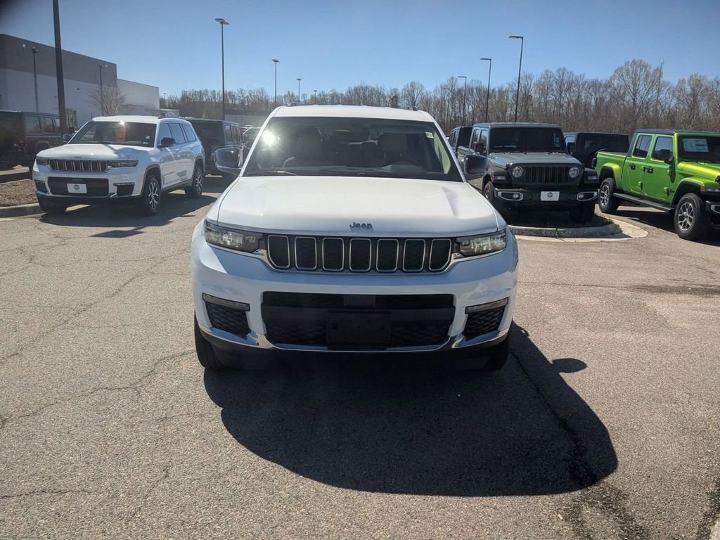 Used 2022 Jeep Grand Cherokee L Limited image 8