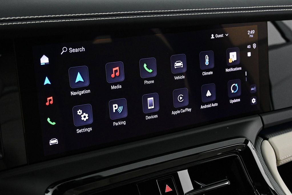 Used 2025 Porsche Panamera image 14