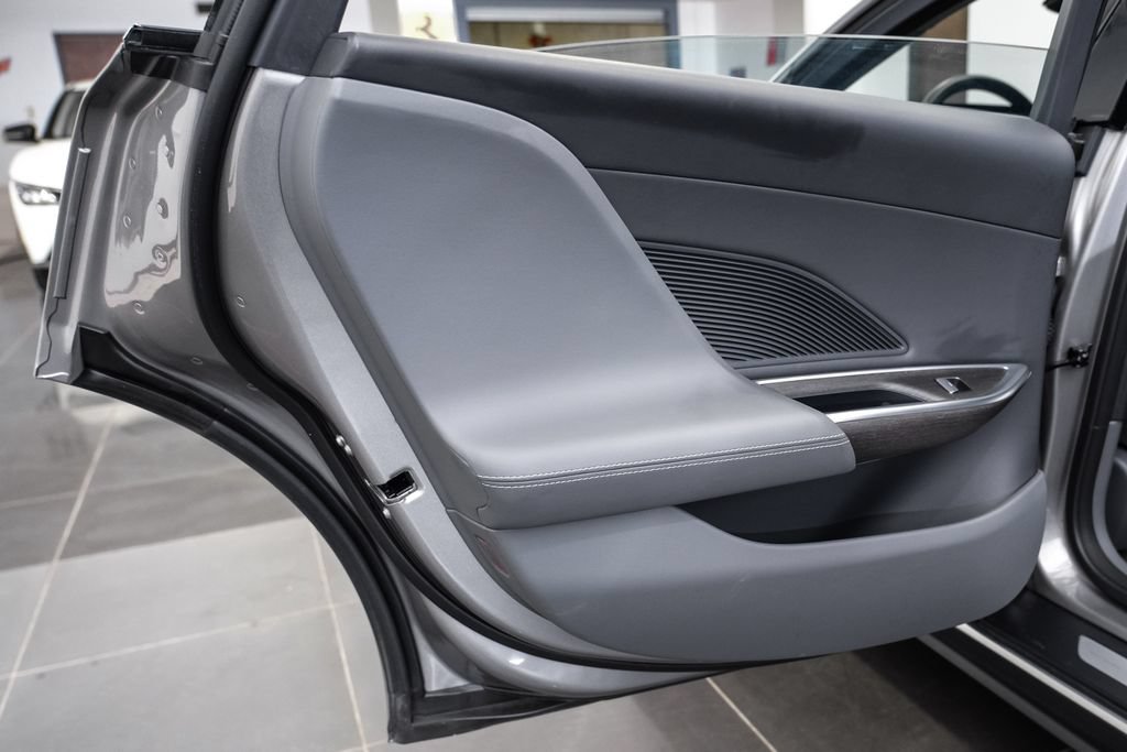 Used 2025 Lucid Air Touring AWD/4WD image 48