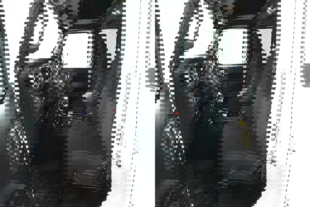 Used 2022 Jeep Wrangler Unlimited Rubicon 4xe w/ Cold Weather Group image 23