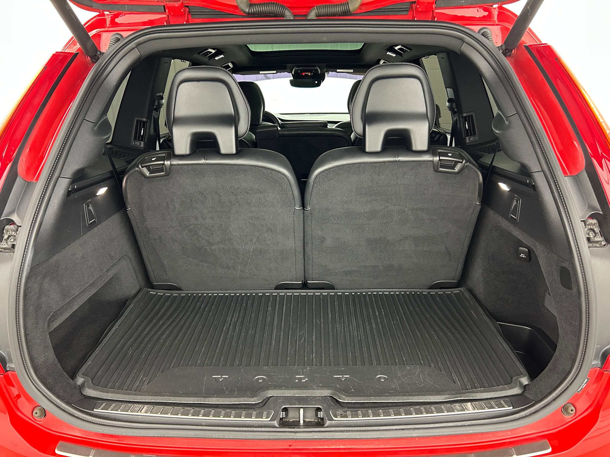Used 2019 Volvo XC90 T6 R-Design w/ Protection Package AWD/4WD image 33