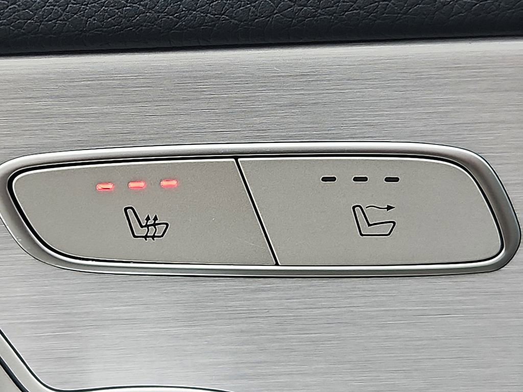 Used 2017 Mercedes-Benz C 300 4MATIC Cabriolet image 22