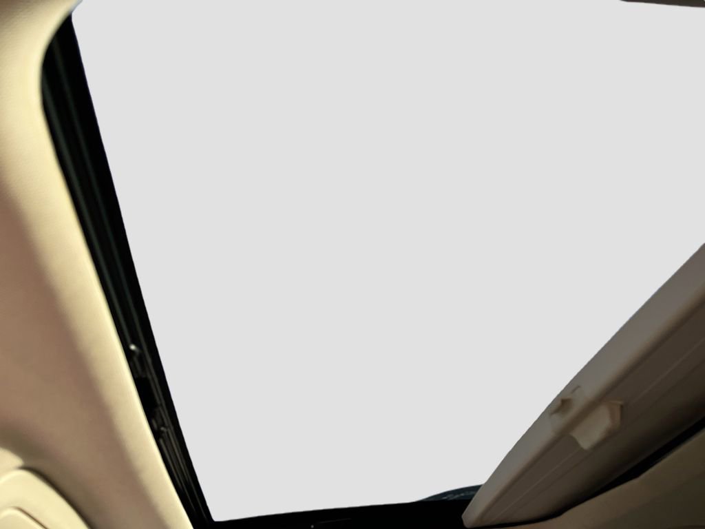 Used 2023 GMC Acadia Denali w/ Black Diamond Edition image 23