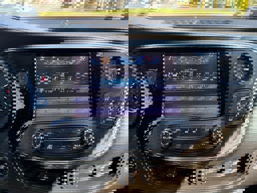 Used 2020 Buick Envision Premium image 18