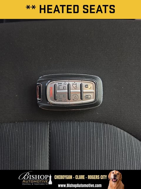Used 2023 Chrysler Voyager LX FWD image 7