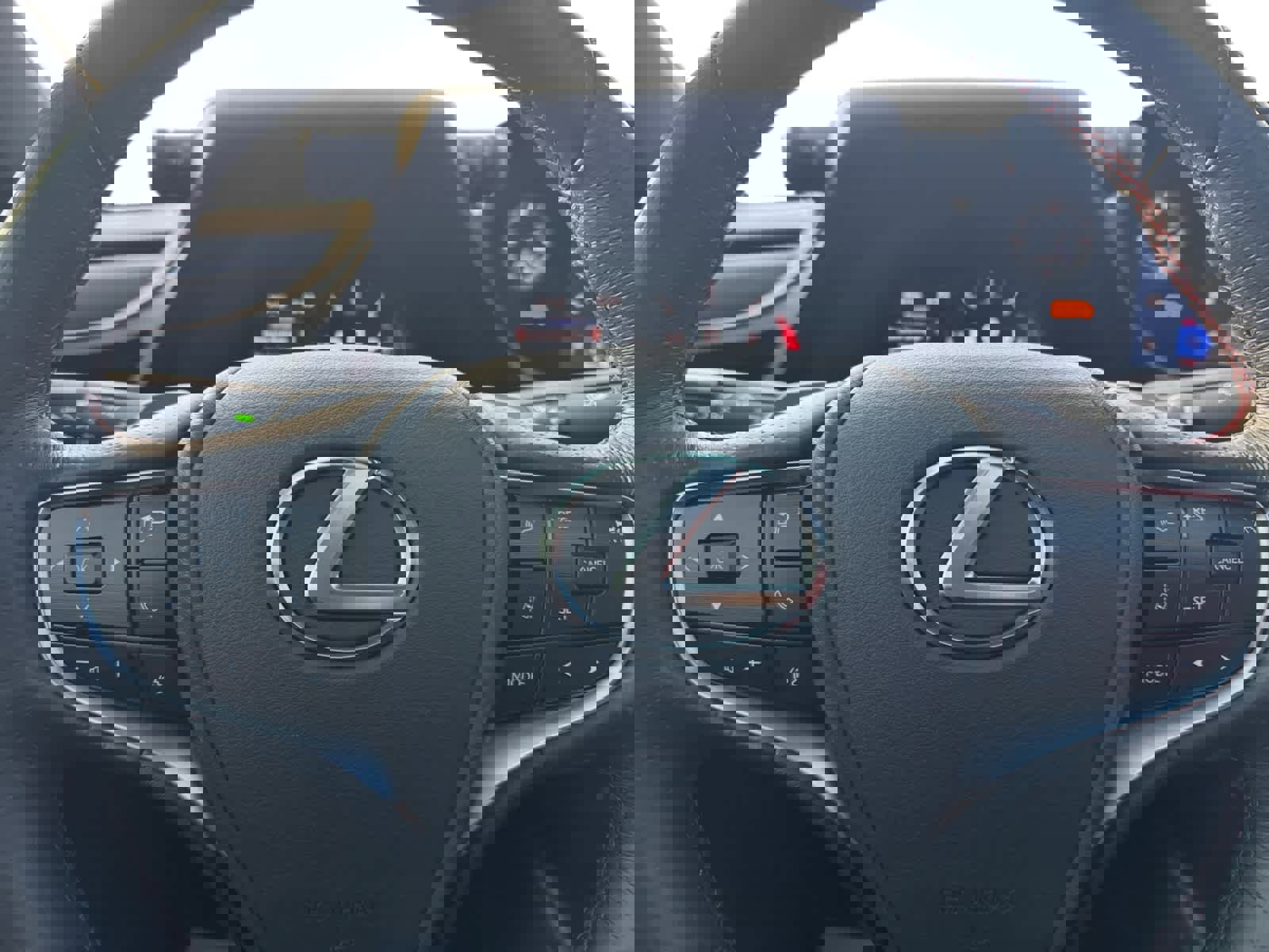 Used 2025 Lexus ES 350 F Sport image 19