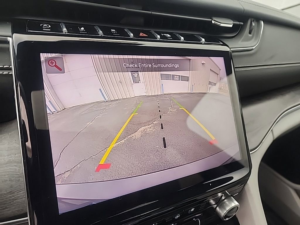 Used 2021 Jeep Grand Cherokee L Overland w/ Luxury Tech Group IV image 20