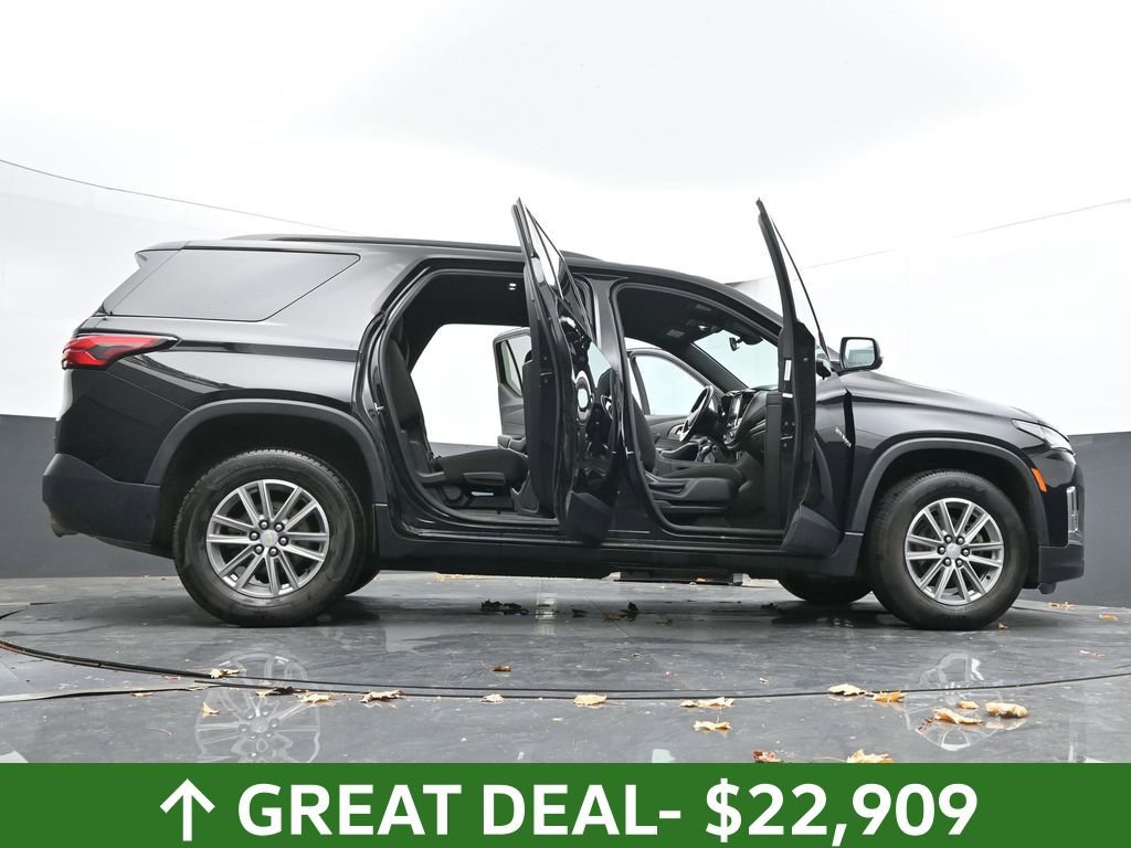Used 2023 Chevrolet Traverse LT image 74