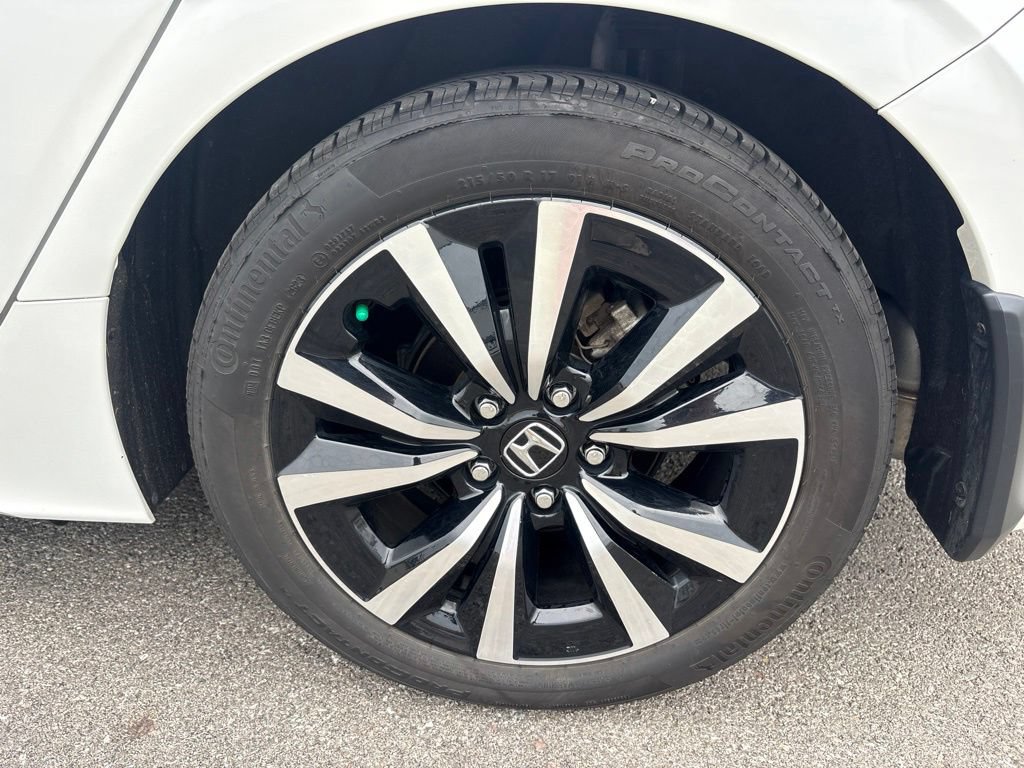 Used 2023 Honda Civic EX-L image 6