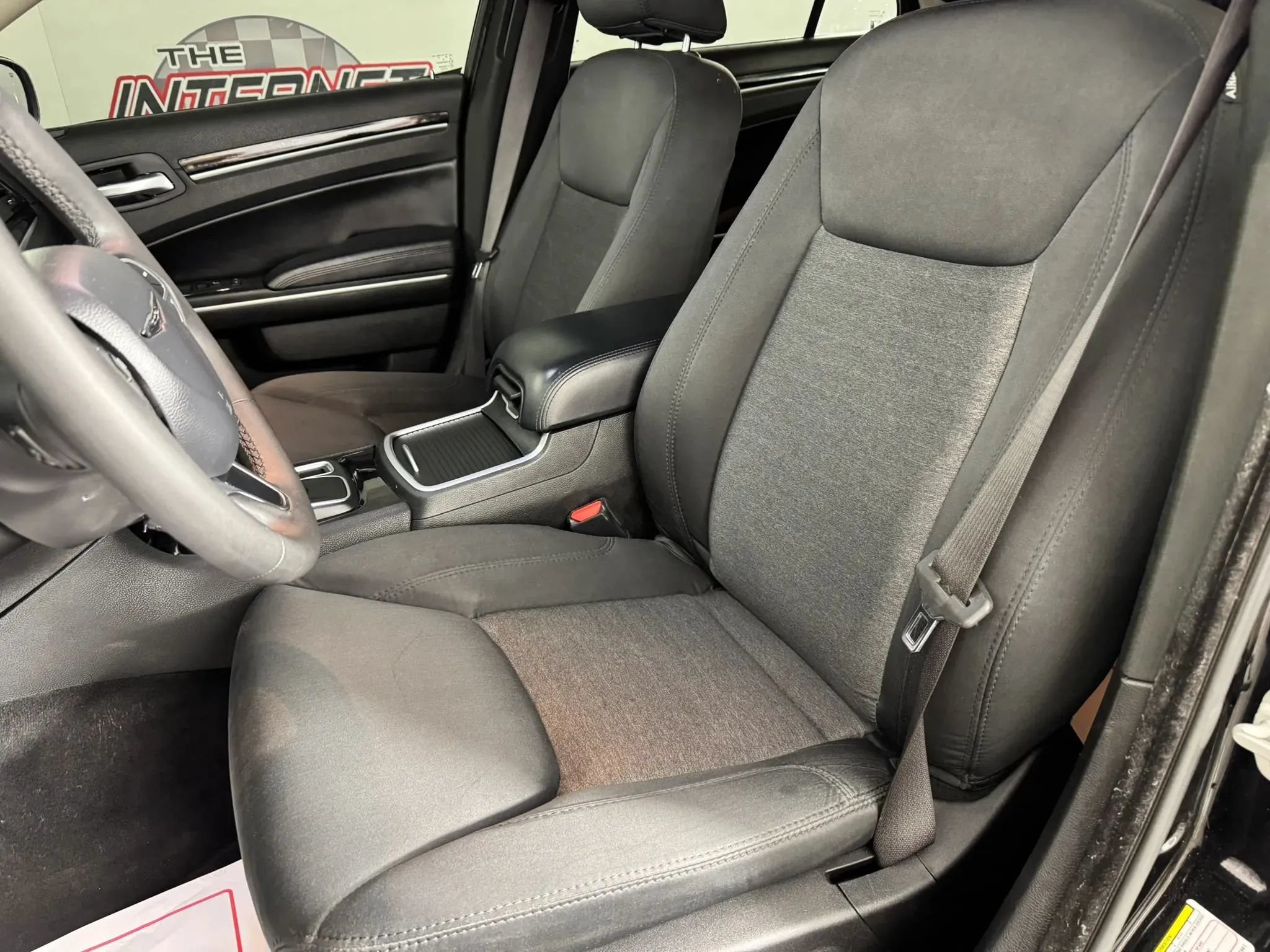 Used 2023 Chrysler 300 Touring w/ Sport Appearance Package RWD image 30